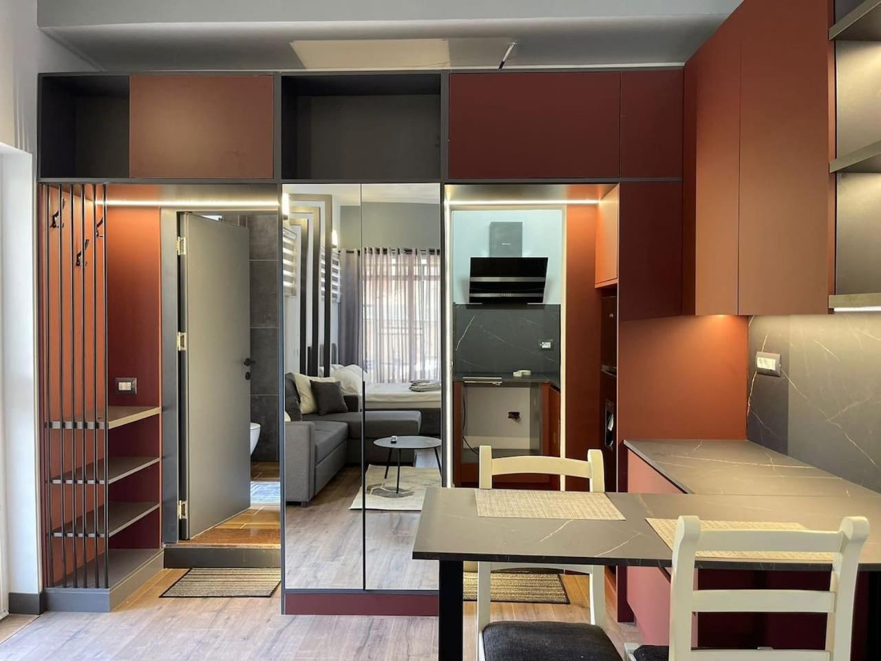 Central Charming Studio Old Town Дуррес Екстер'єр фото